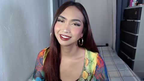 Snapshot of yourlovebella88 chatting on February 26, 3:21 pm yourlovebella88 online show from February 26, 3:21 pm