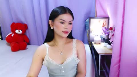 your lovely Dina online show from April 18, 1:51 am