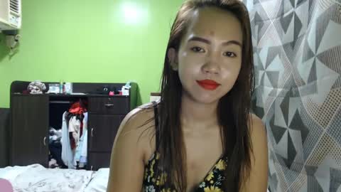 yourloving_maris online show from December 4, 12:46 am