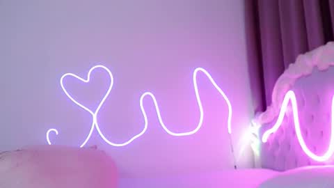 Amina online show from September 25, 3:24 am