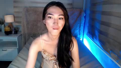    online show from October 1, 2:32 am