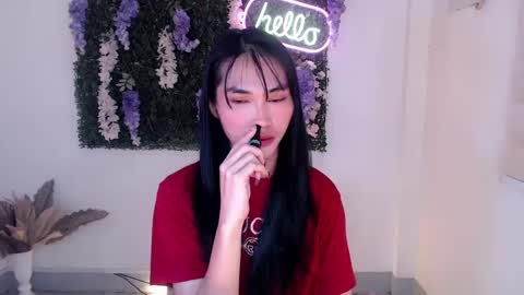    online show from March 8, 10:56 pm