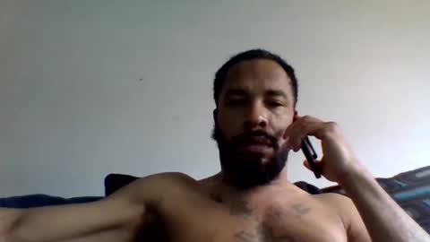 Snapshot of yoursexydaddy79 chatting on January 16, 6:37 pm mother fucker online show from January 16, 6:37 pm