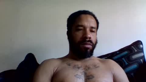 Snapshot of yoursexydaddy79 chatting on December 2, 5:54 pm mother fucker online show from December 2, 5:54 pm