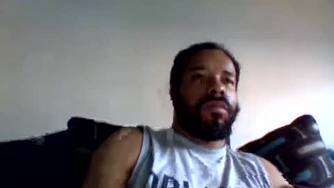 Snapshot of yoursexydaddy79 chatting on December 8, 8:04 pm mother fucker online show from December 8, 8:04 pm