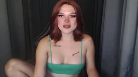 Snapshot of yoursexytowngirl chatting on October 10, 4:29 am yoursexytowngirl online show from October 10, 4:29 am