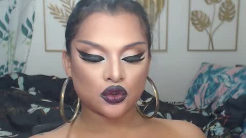 Snapshot of yourtrannyqueenxxx chatting on September 29, 4:11 am Anastacia Grey online show from September 29, 4:11 am