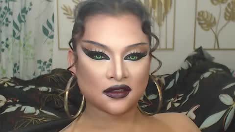 Snapshot of yourtrannyqueenxxx chatting on October 5, 1:03 am Anastacia Grey online show from October 5, 1:03 am