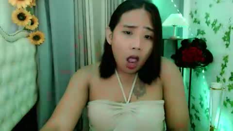 Jeen online show from January 15, 9:45 pm