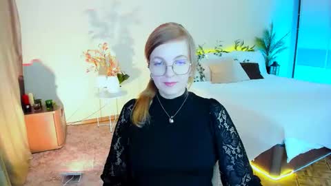 Alice online show from November 19, 10:58 am