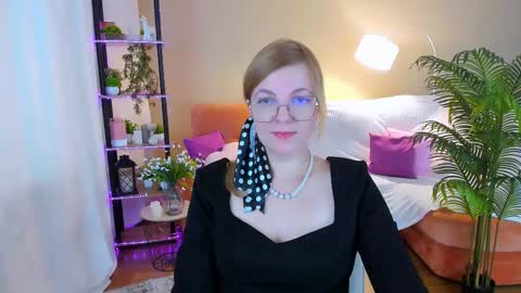 Alice online show from October 8, 6:08 am