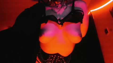 Yue Eclipsa online show from March 23, 4:39 am