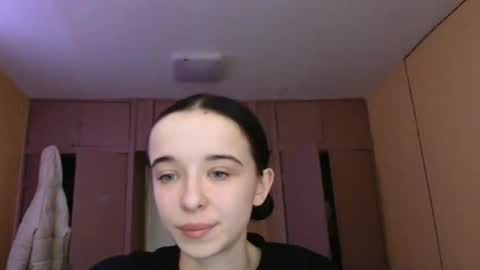 Yuliia online show from November 22, 8:24 am