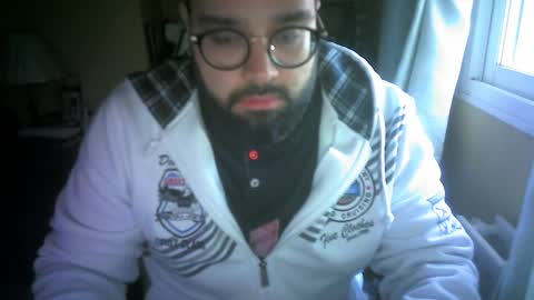 yulius_7 online show from November 10, 7:44 am