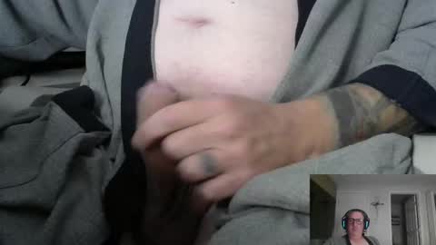 YumGuy69 online show from November 16, 4:03 am