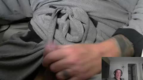 YumGuy69 online show from November 14, 11:39 pm