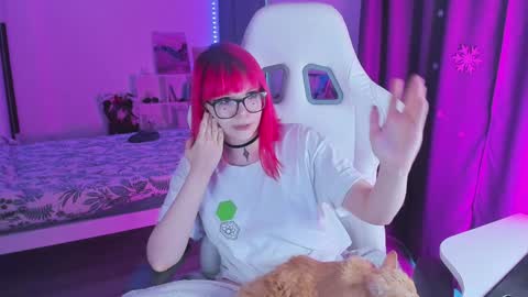 Snapshot of yumi_youkai chatting on December 16, 11:55 am Yumi 3 online show from December 16, 11:55 am