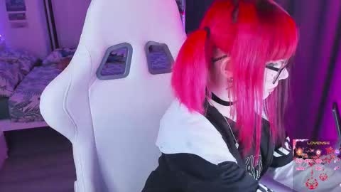 Snapshot of yumi_youkai chatting on October 19, 9:36 am Yumi 3 online show from October 19, 9:36 am