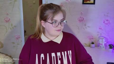 Polly online show from October 21, 5:38 pm