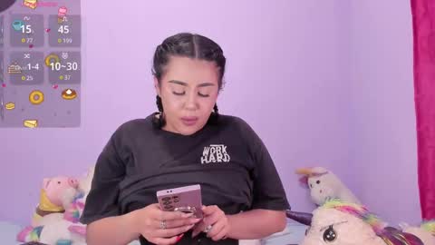 yunahott_ online show from March 11, 6:19 am