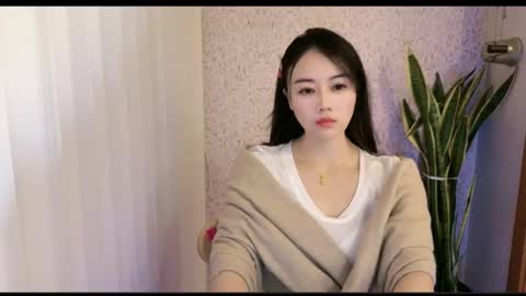 YunEr online show from October 6, 2:35 pm