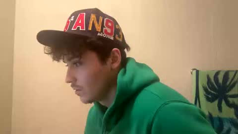 yungstudbev online show from February 11, 4:11 am