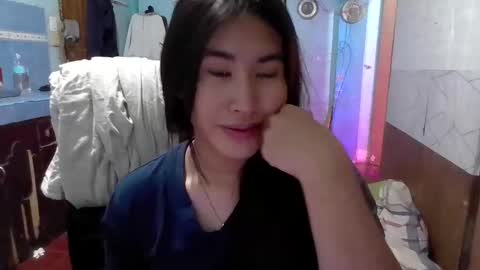 yuriyumixx_xoxo online show from October 13, 12:29 pm