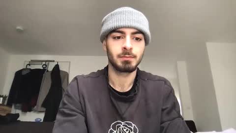 yvesbunnny online show from February 1, 12:46 pm