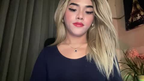 Miss Cali online show from May 4, 9:21 pm