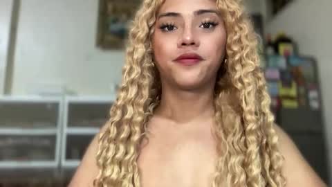 Miss Cali online show from October 21, 6:11 pm