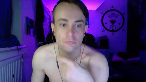   online show from March 7, 11:38 pm