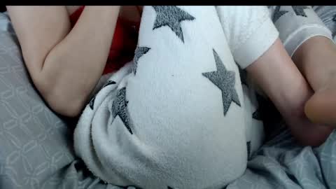 Snapshot of yzza_suave chatting on February 27, 7:26 pm yzza_suave online show from February 27, 7:26 pm