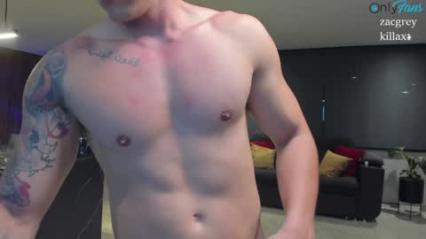 Snapshot of zacandmarcosmg_ chatting on December 15, 2:30 am zacandmarcosmg_ online show from December 15, 2:30 am
