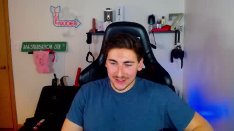 Zach Rhyder online show from January 21, 3:26 am