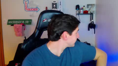 Zach Rhyder online show from February 13, 1:50 am