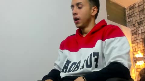 zack_isback online show from April 13, 8:24 pm