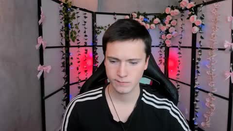 Zack online show from February 18, 12:39 pm