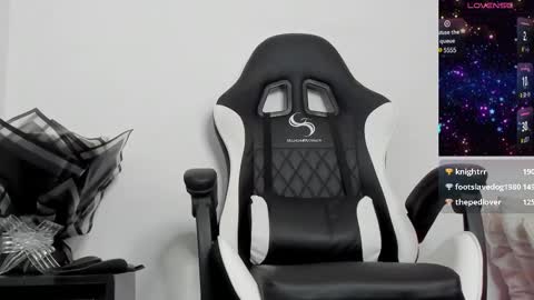 GODDESS ZAFIRO WINSLOW online show from February 19, 5:06 pm