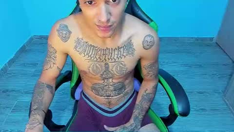 BiG Zafiro online show from February 13, 11:35 am