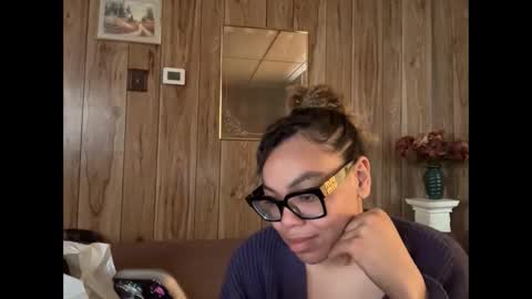 zahrabliss online show from April 18, 7:18 pm