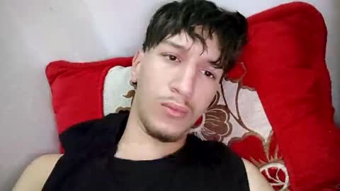 zaki25canfour online show from November 18, 6:05 am