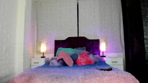 Snapshot of zamara_kleii chatting on October 3, 4:32 am Zamara Kleii online show from October 3, 4:32 am