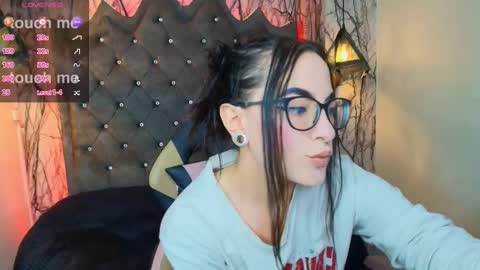 Snapshot of zami_escobar_of chatting on September 11, 7:15 pm online show from September 11, 7:15 pm