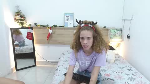 Zamu online show from December 5, 11:34 pm