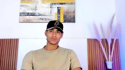 Zander online show from March 18, 1:06 pm