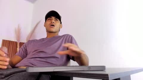 Zander online show from February 4, 12:53 pm