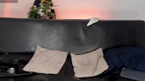 Zane Lux online show from April 12, 3:16 pm