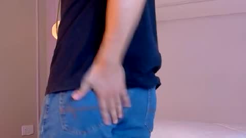 Zane Dawson online show from November 25, 5:17 am