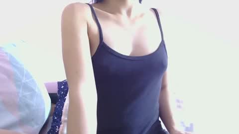 Snapshot of zara_play chatting on February 25, 8:25 am Zara3 online show from February 25, 8:25 am