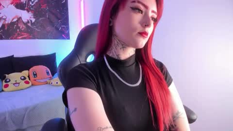 Zara  online show from January 14, 7:55 pm